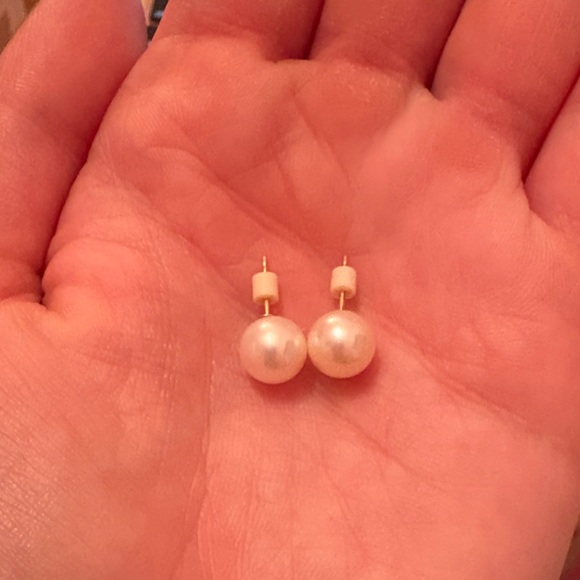 Elegant Real Pearl Drop Post Earrings - Picture 2 of 3